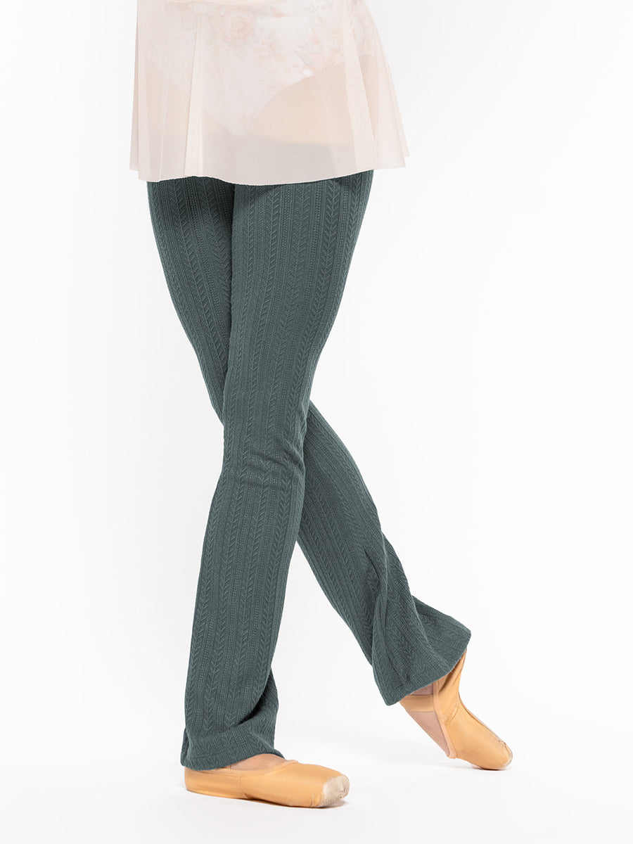 ★22WINTER新作★GROVE★LEVITT LEG WARMER ☆韓国の人気☆【GROVE】☆22WINTER LEVITT LEG WARME.R