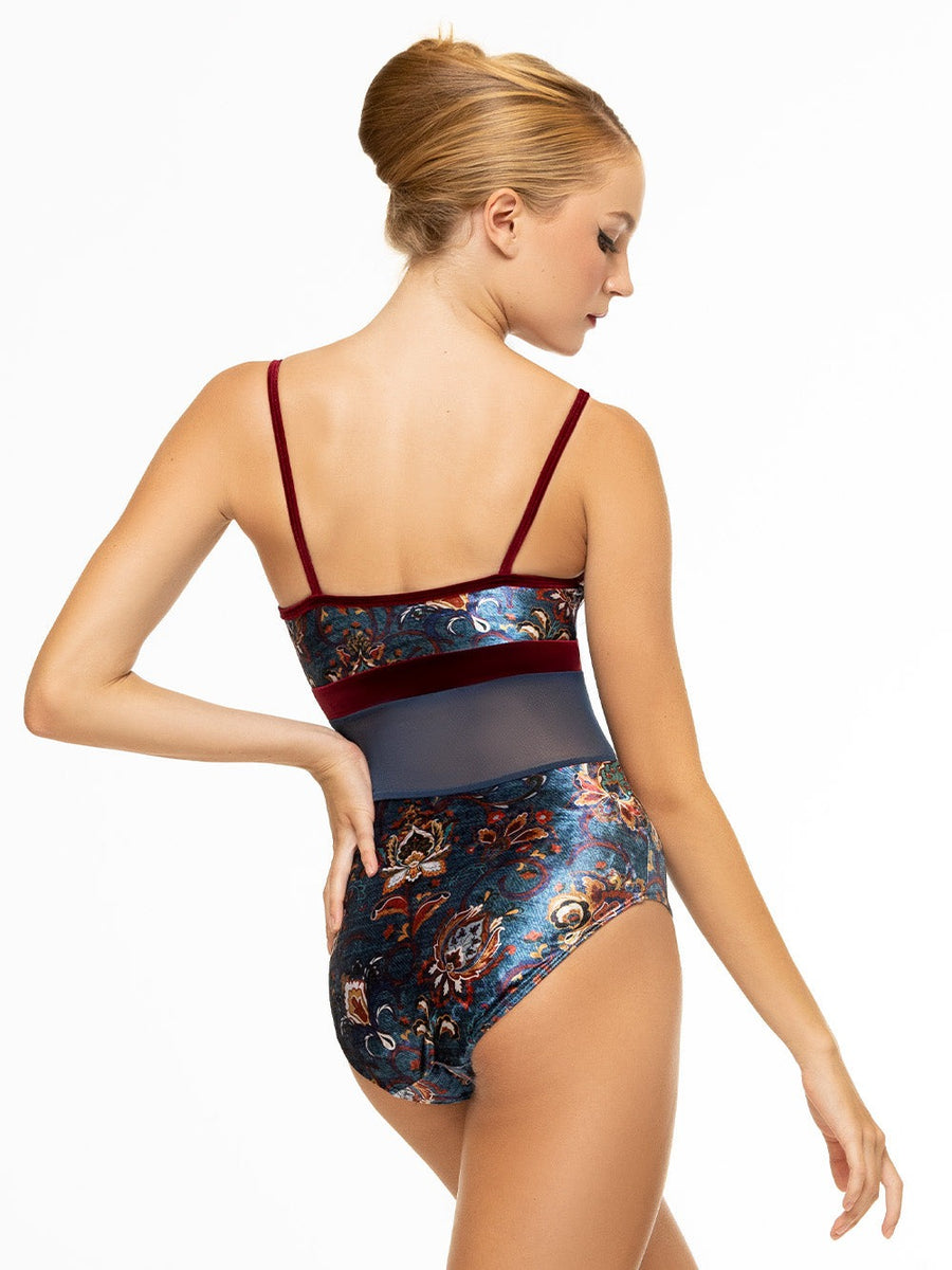 Nostalgia-Velvet-Ariel-