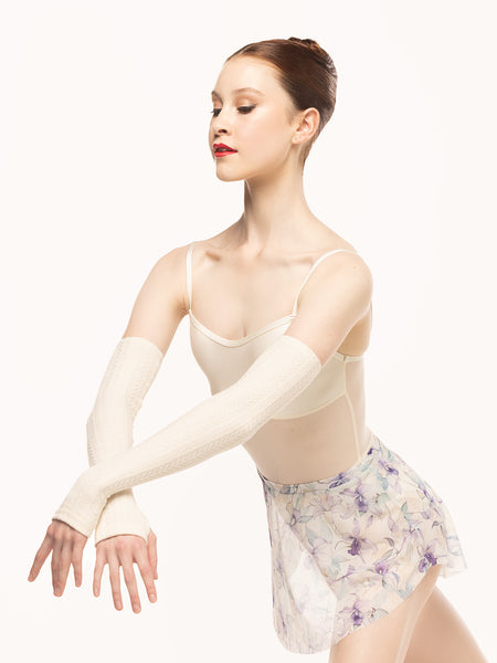Eleve Dancewear Arm Warmers Knit in Cream color, front view.