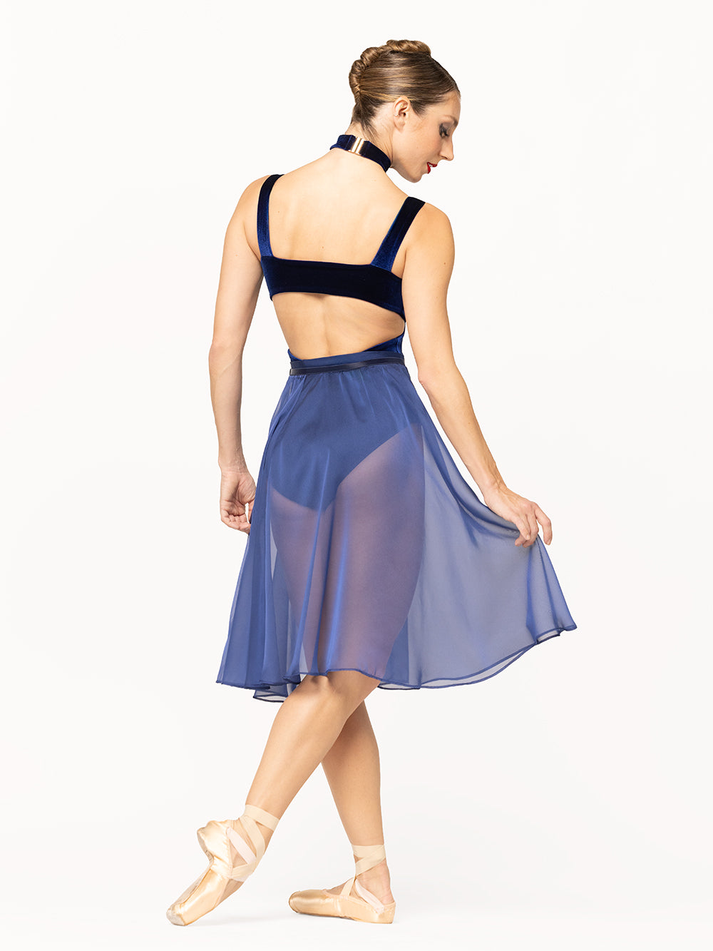 Eleve Dancewear Bustle Belt in Dark Navy print color, back view.