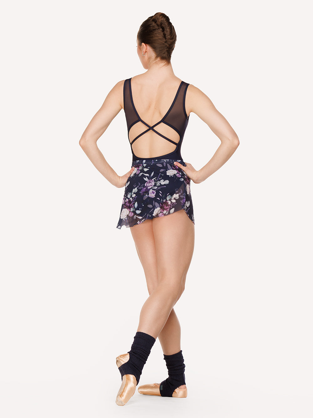 Eleve Dancewear Stirrup Ankle Warmers Knit in Dark Navy color, back view