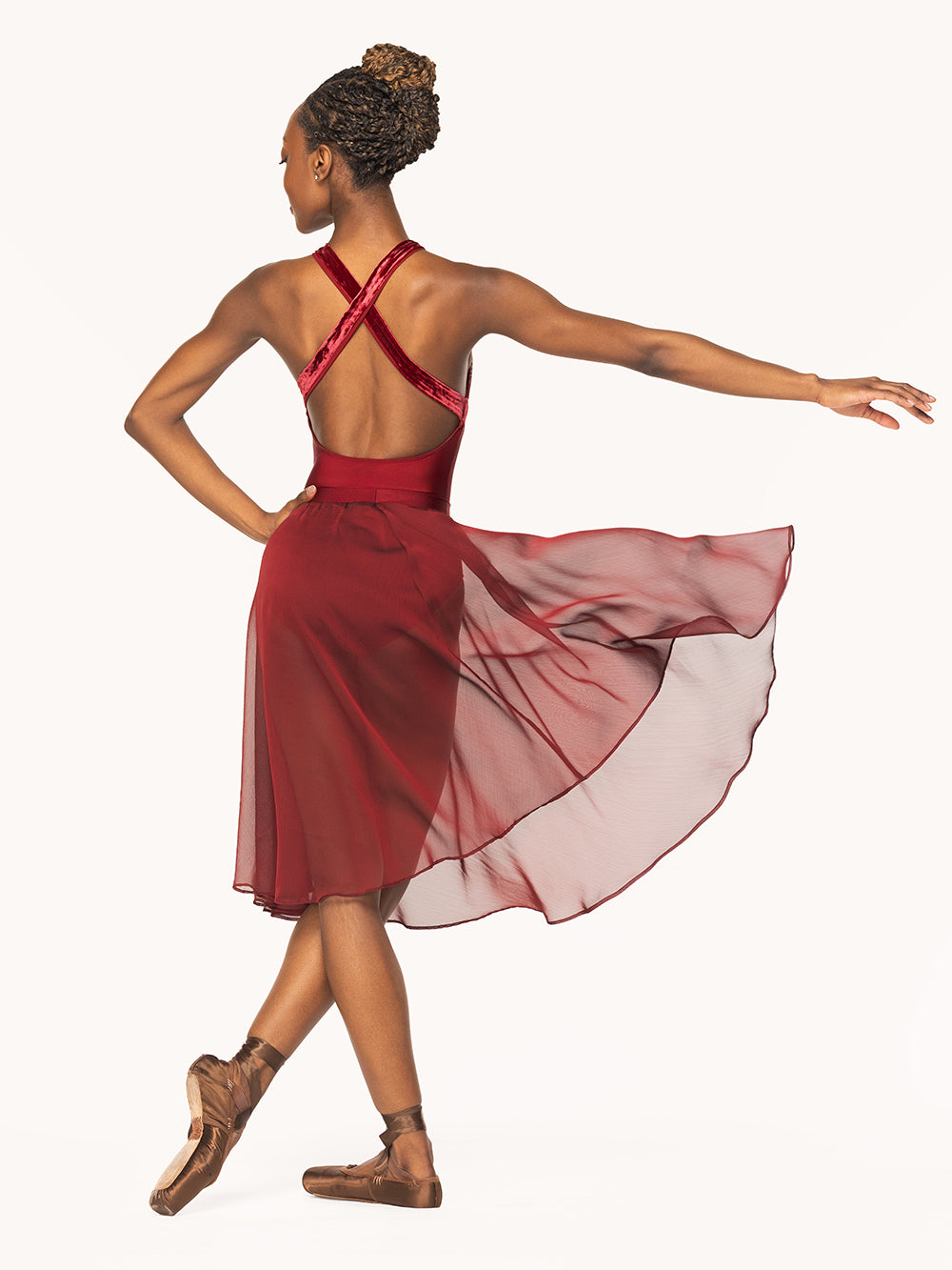 Eleve Dancewear Chiffon Rehearsal Skirt in Garnet print color, full body back view 