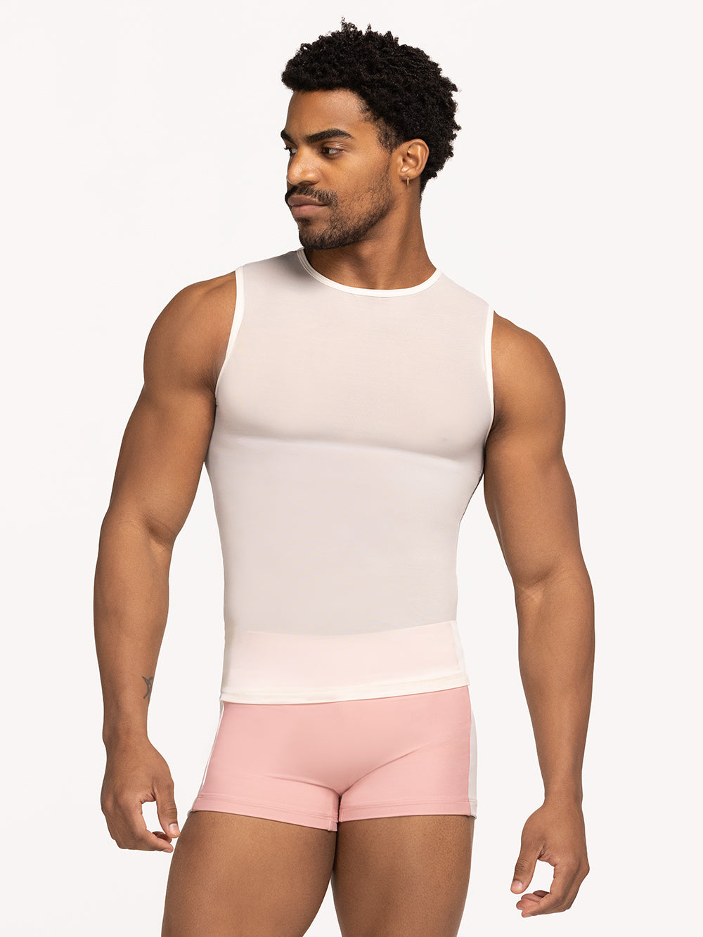 Eleve Dancewear Juan Shorts in Rose color, front detail view