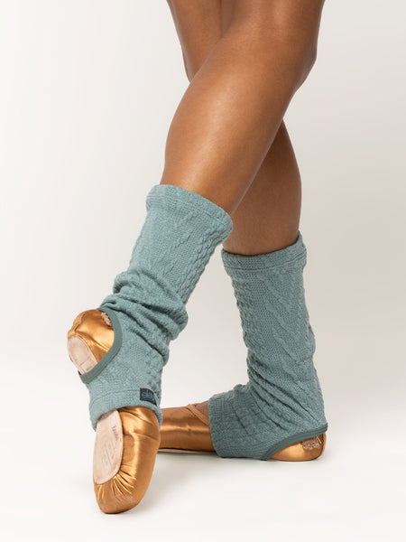 Back of leg warmers in ankle cable knit Ocean blue